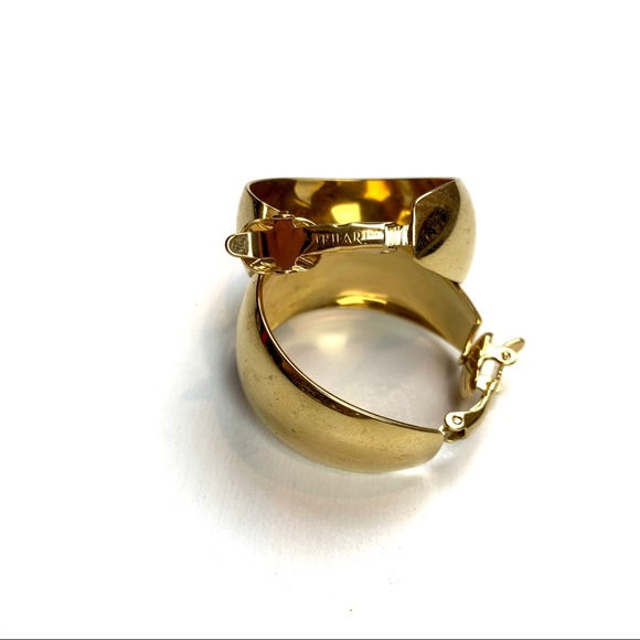 Trifari Jewelry - Vintage 1960s Trifari Gold Toned Hoop Earrings